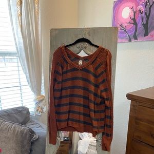 Free people sweater